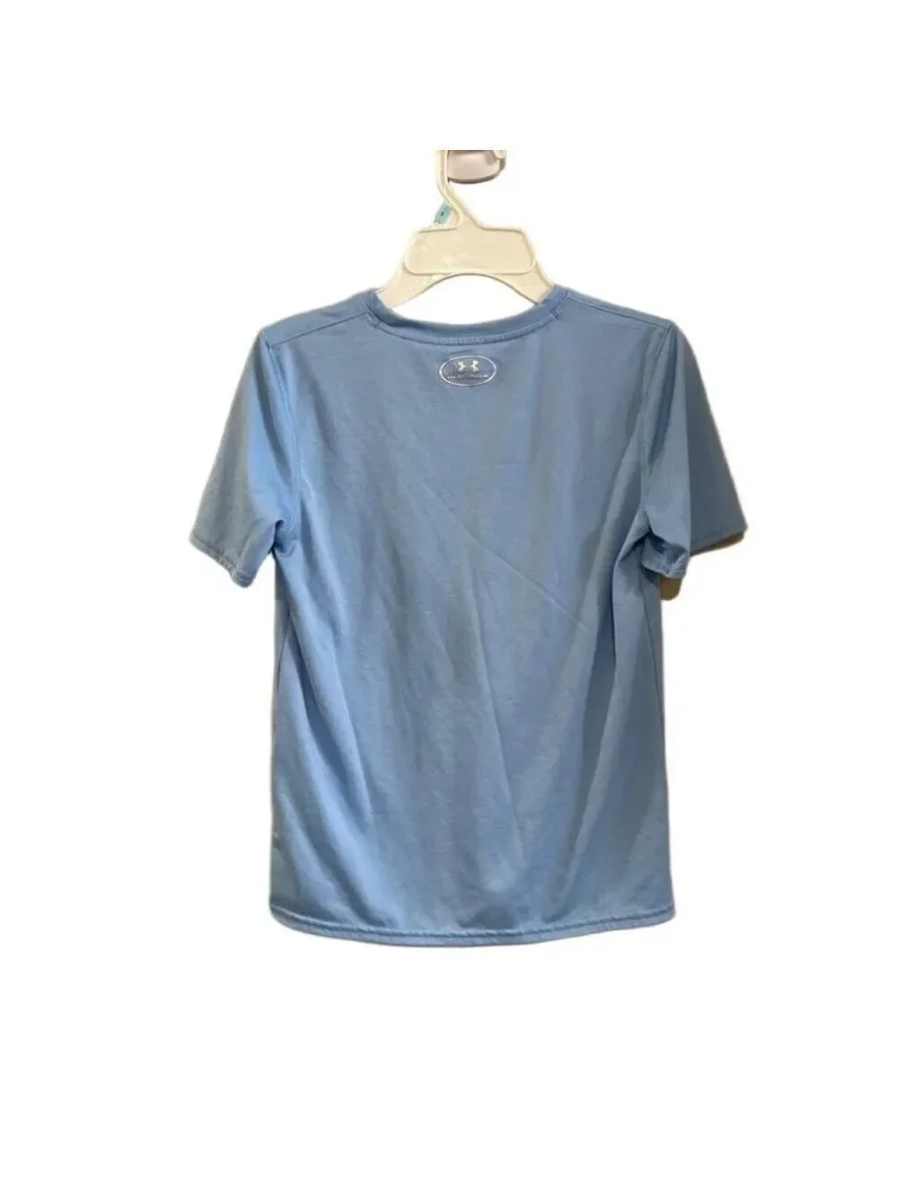 Boys Under Armour Tennessee Titans Heatgear Loose Fit Shirt.  Size Youth Medium